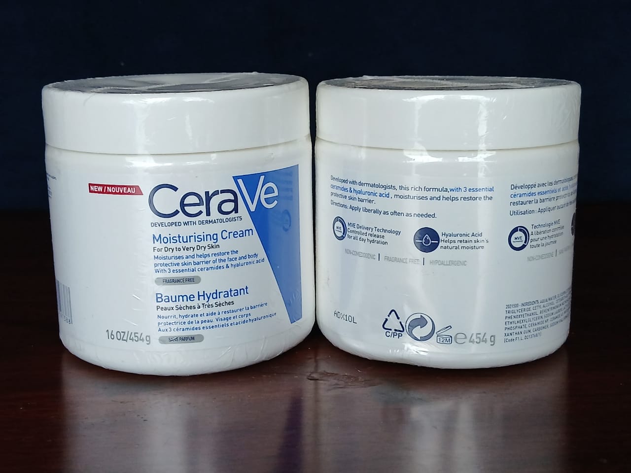 CeraVe Moisturizing Cream | Deep Hydration for Dry to Very Dry Skin | With Ceramides & Hyaluronic Acid | 48-Hour Moisture Care 454g